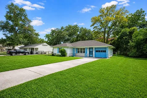223 Wildwood Street Baytown TX 77520