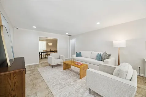 9777 Larston Street Houston TX 77055