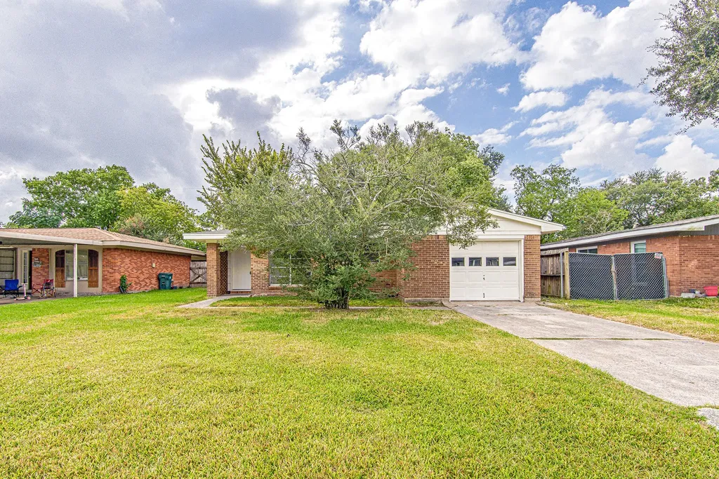 3518 Mattye Maye Drive Pasadena TX 77503