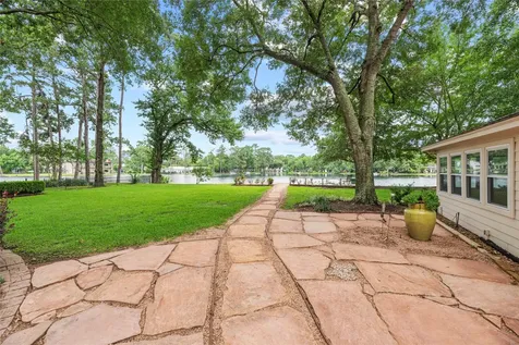 13135 Holston Hills Drive Houston TX 77069