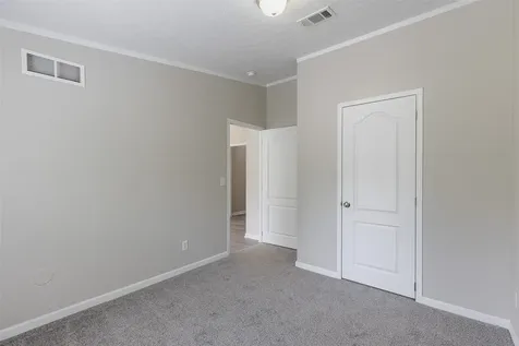 1520 W Creek Drive Conroe TX 77304