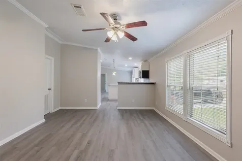 1520 W Creek Drive Conroe TX 77304