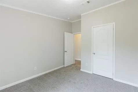 1520 W Creek Drive Conroe TX 77304