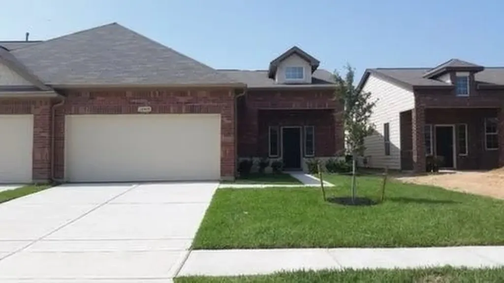 12415 Dona Lane Houston TX 77044