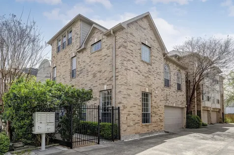 5207 Blossom Street Houston TX 77007
