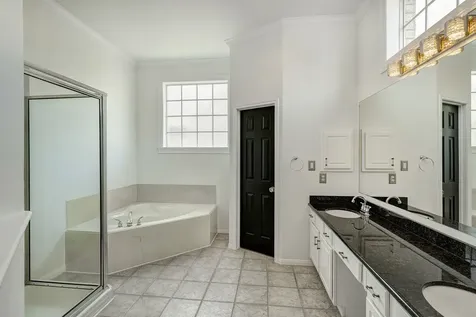 5207 Blossom Street Houston TX 77007