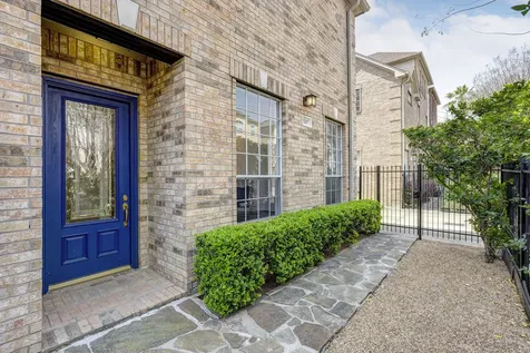 5207 Blossom Street Houston TX 77007