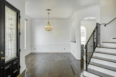 5207 Blossom Street Houston TX 77007