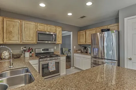 100 W Rainbow Ridge Circle The Woodlands TX 77381