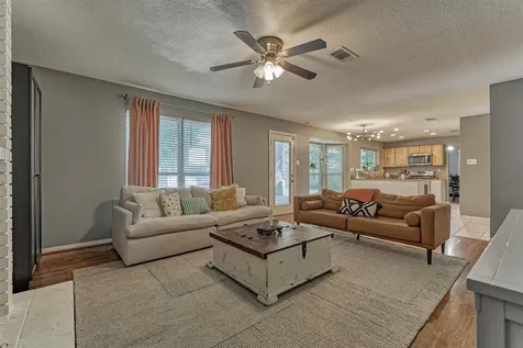 100 W Rainbow Ridge Circle The Woodlands TX 77381