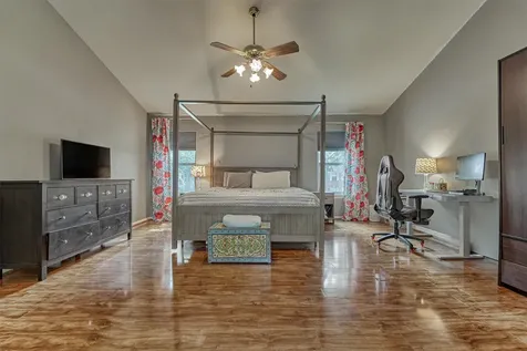 100 W Rainbow Ridge Circle The Woodlands TX 77381