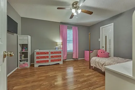 100 W Rainbow Ridge Circle The Woodlands TX 77381