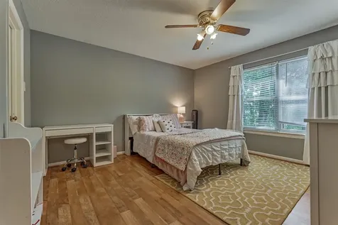 100 W Rainbow Ridge Circle The Woodlands TX 77381