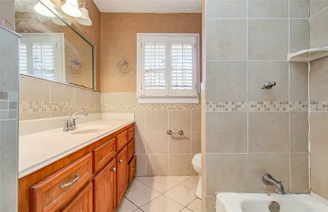 8428 Swiftwater Lane Houston TX 77075