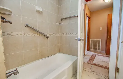 8428 Swiftwater Lane Houston TX 77075