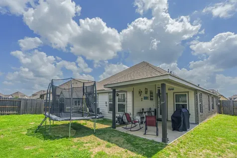 32410 Willow Hollow Way Waller TX 77484