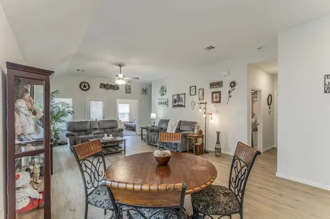 32410 Willow Hollow Way Waller TX 77484