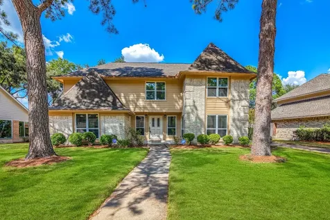 15810 Knoll Lake Drive Houston TX 77095