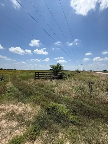 1993 Fm 2761 Cat Spring TX 78933
