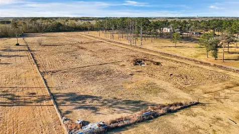 1018 Kennings Road Crosby TX 77532