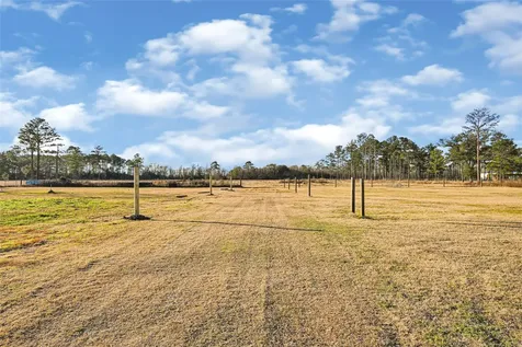 1018 Kennings Road Crosby TX 77532