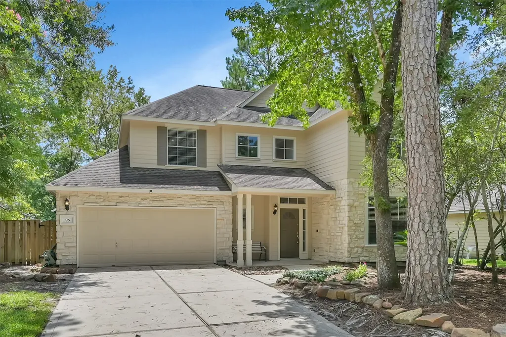86 N Apple Springs Circle The Woodlands TX 77382