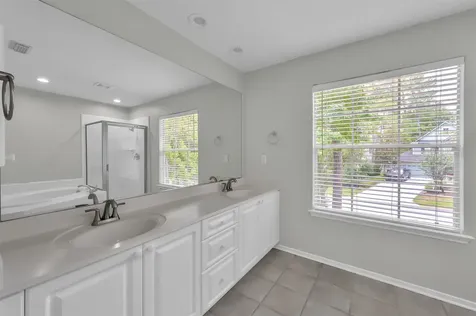 86 N Apple Springs Circle The Woodlands TX 77382