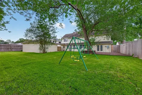 11007 Tupper Lake Drive Houston TX 77042