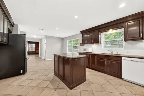 11007 Tupper Lake Drive Houston TX 77042