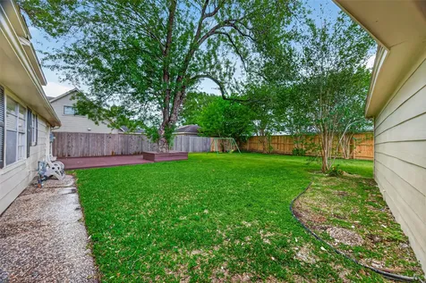 11007 Tupper Lake Drive Houston TX 77042