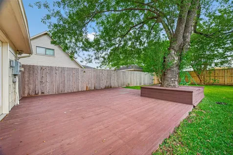 11007 Tupper Lake Drive Houston TX 77042