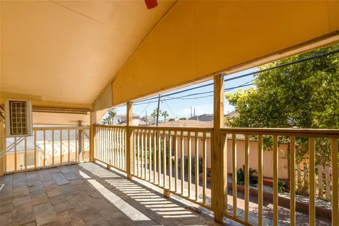 2507 37th Street B Galveston TX 77550