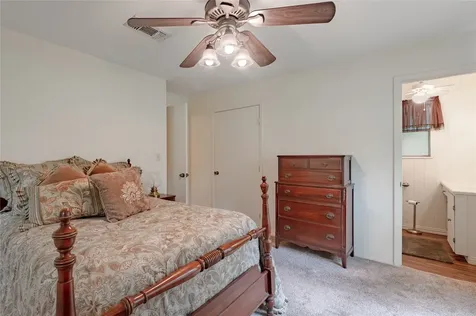 118 Pine Ridge Lane Huntsville TX 77340