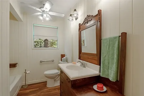 118 Pine Ridge Lane Huntsville TX 77340