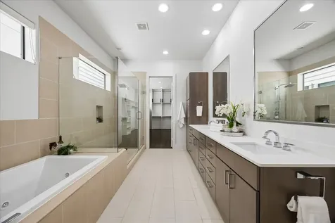 309 Peden Street Houston TX 77006