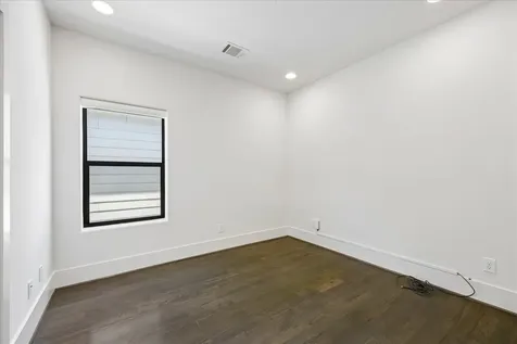 309 Peden Street Houston TX 77006