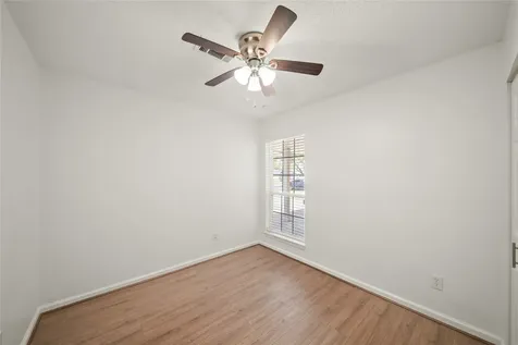 303 Rachael Lane Friendswood TX 77546