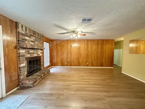 1937 Arcadia Drive Sugar Land TX 77498