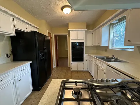 1937 Arcadia Drive Sugar Land TX 77498