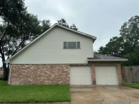 1937 Arcadia Drive Sugar Land TX 77498