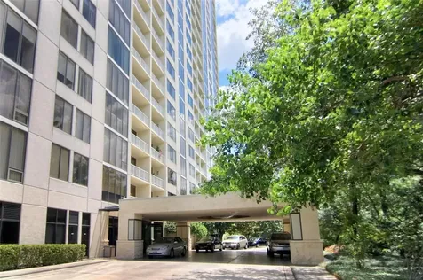 121 N Post Oak Lane 205 Houston TX 77024
