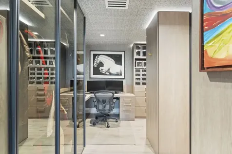 3433 Westheimer Road 1005 Houston TX 77027