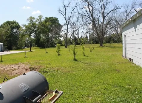 617 N Noble Road Texas City TX 77591