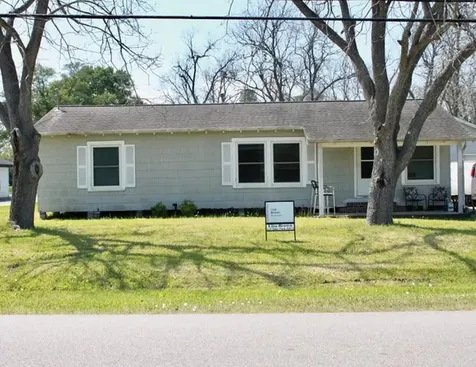 617 N Noble Road Texas City TX 77591