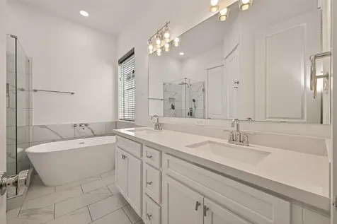 315 Cyclamen Street Houston TX 77018