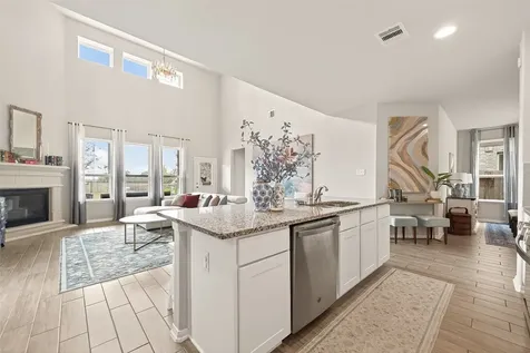 2723 Fawn Mountain Drive Fresno TX 77545