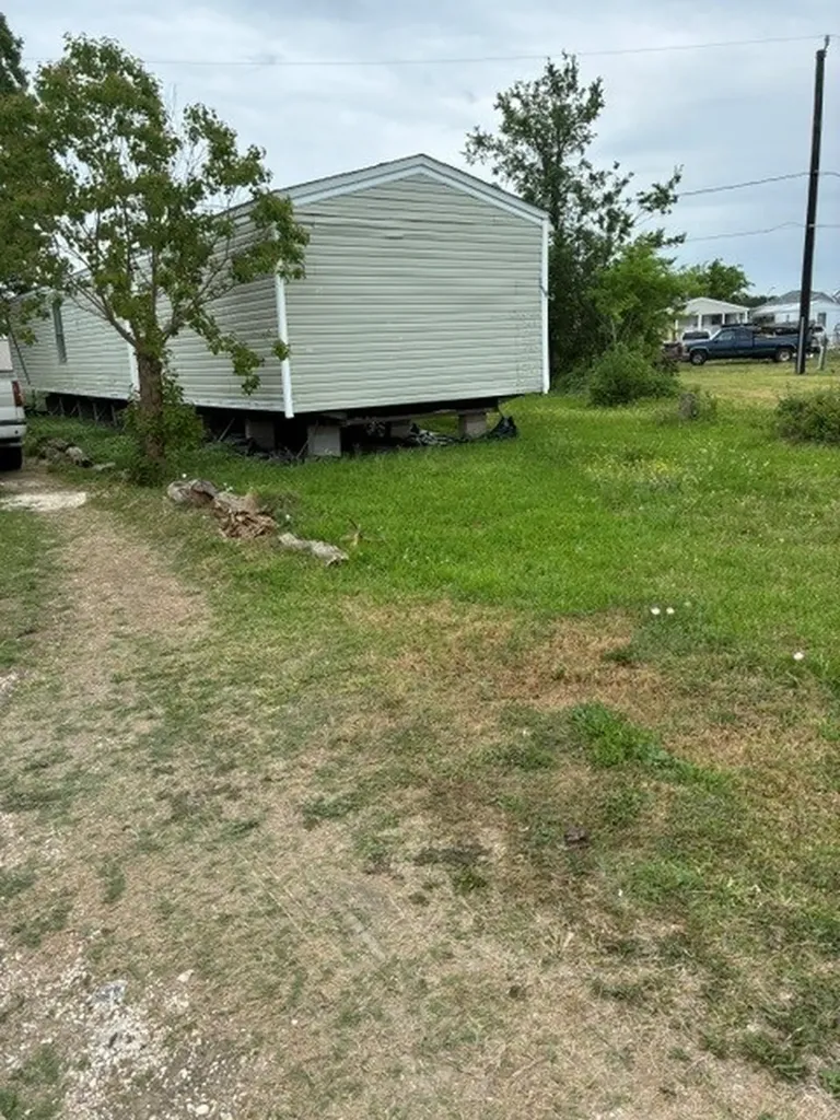 115 Gulls Cut Street Baytown TX 77523