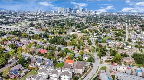 1901 Post Oak Boulevard 3205 Houston TX 77056