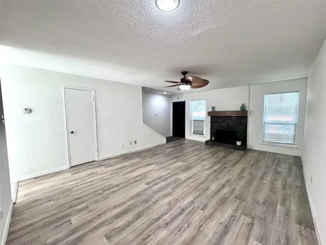 9901 Sharpcrest Street M6 Houston TX 77036