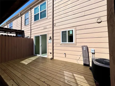 9901 Sharpcrest Street M6 Houston TX 77036